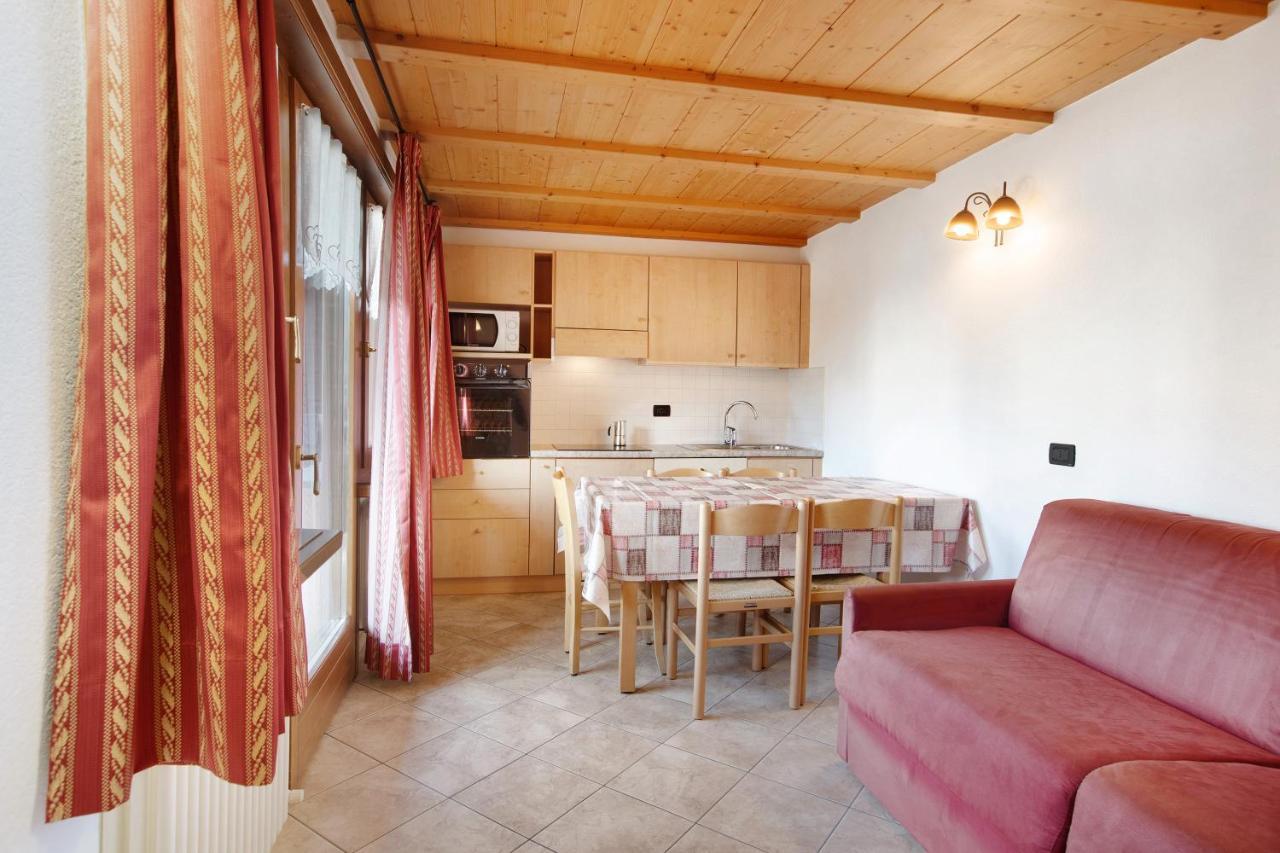 Baita Truzz Appartamento Valle Livigno Exteriör bild